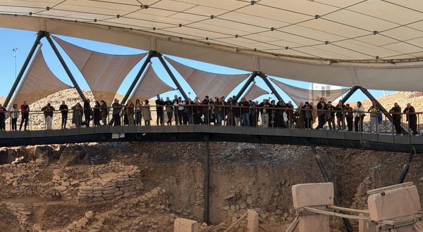 TİGAD ailesi Urfa’da tarihin sıfır noktasını keşfetti