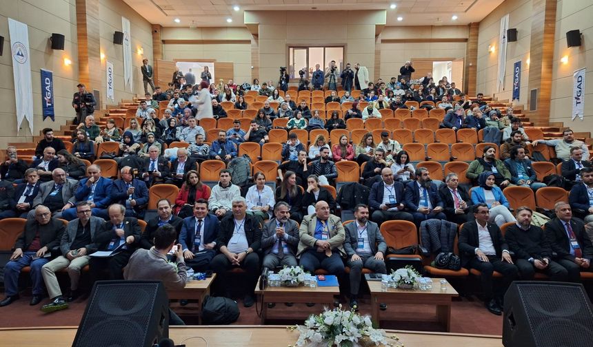 TİGAD, yeni nesil gazetecilik çalıştayını Kayseri’ye taşıdı