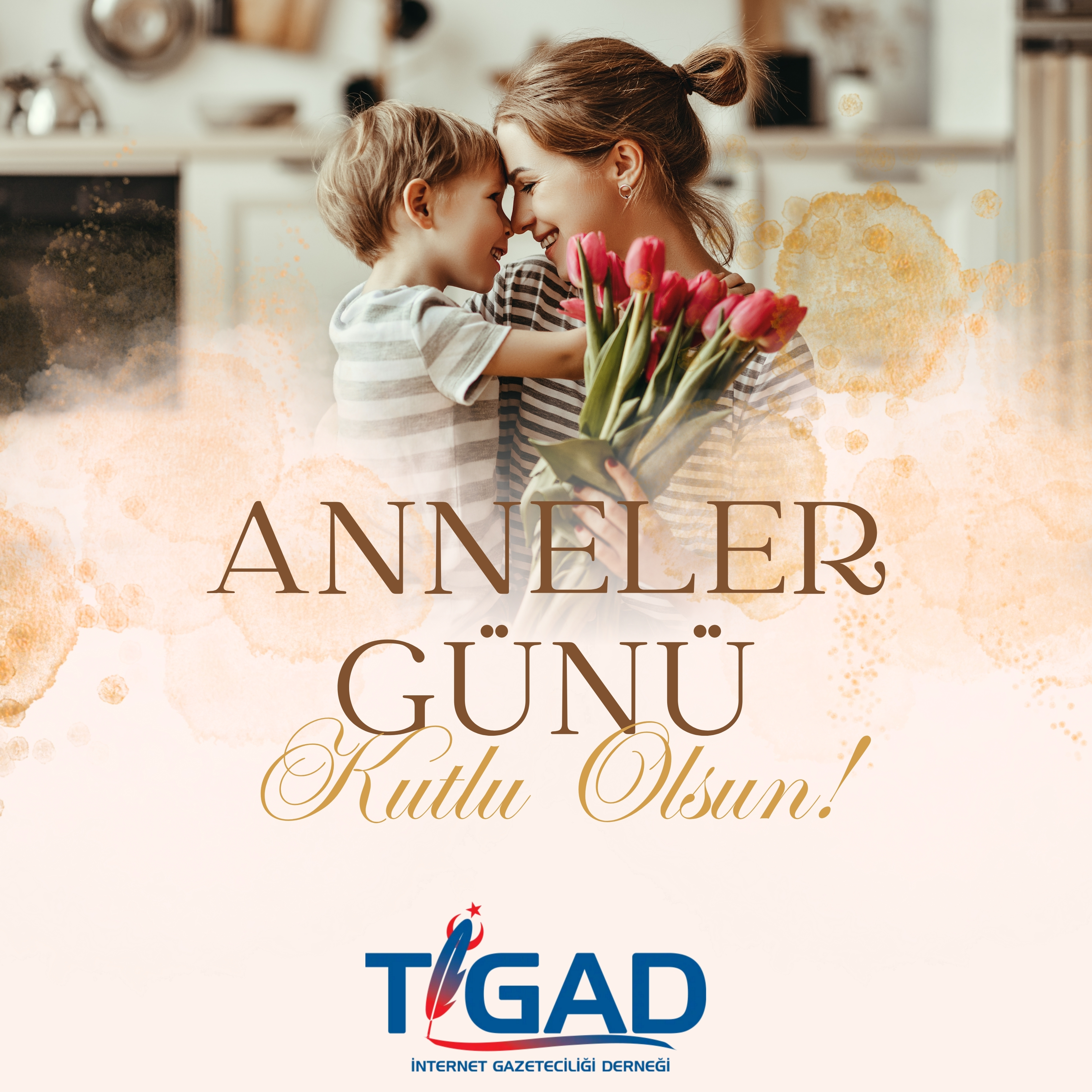 Krem Çarpıcı Anneler Günü Instagram Gönderisi