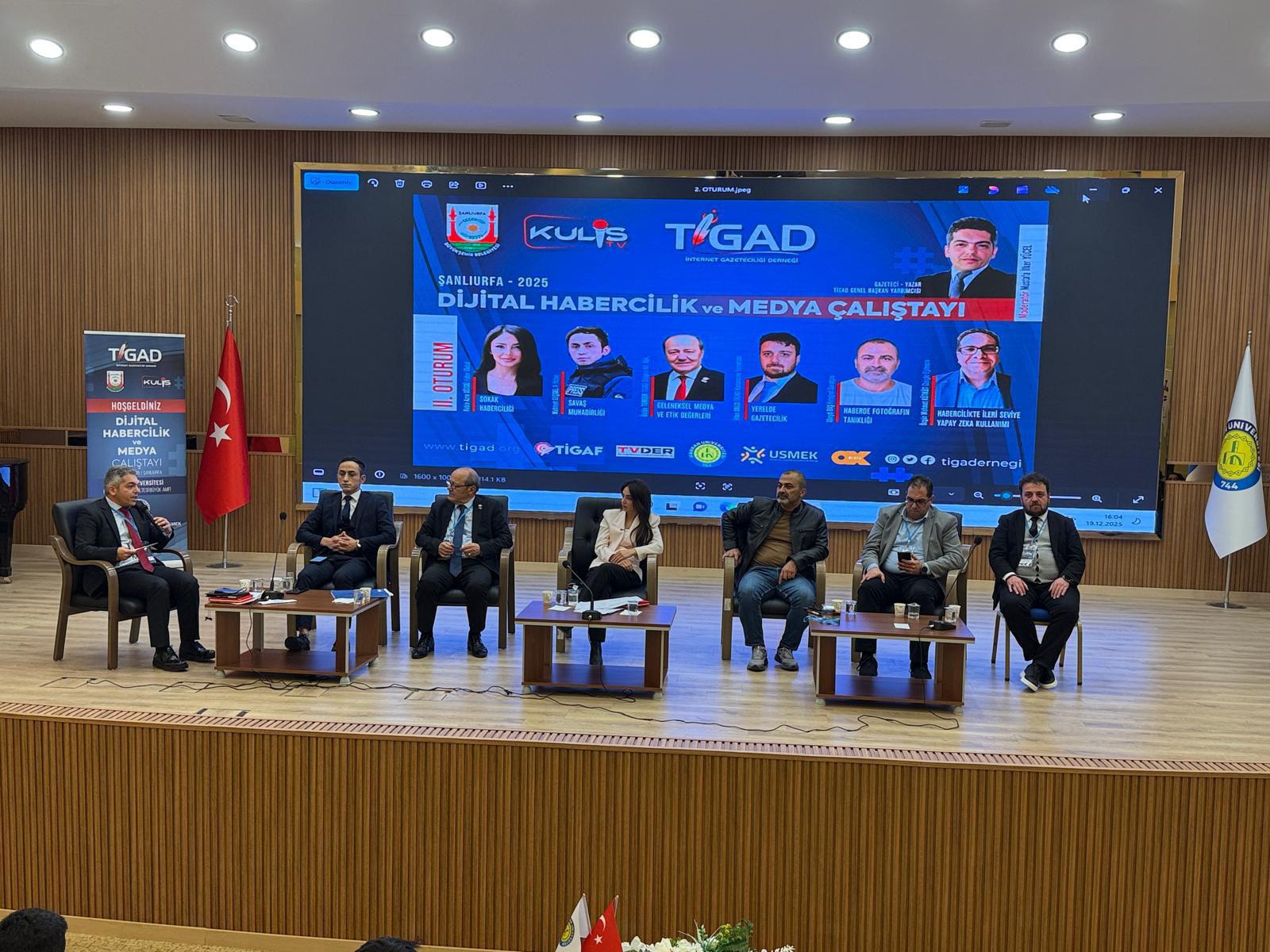 Fad21843 A9F3 4Bed B9Be 227Ac2797C41